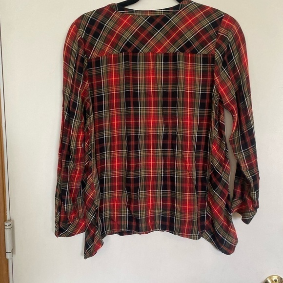J. Jill xs plaid button down ladies top - Picture 2 of 4